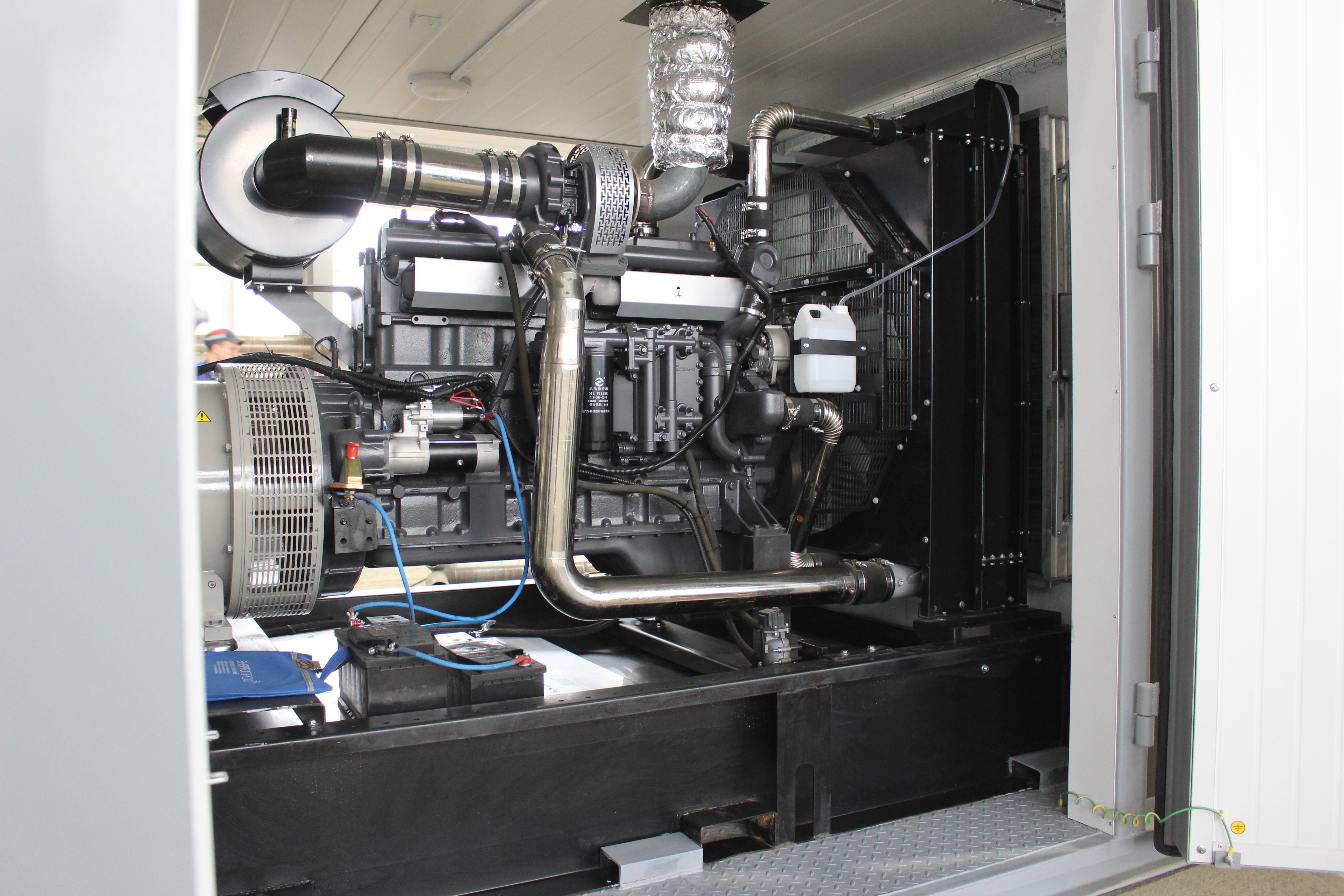 ЭнергоГранум АД-100